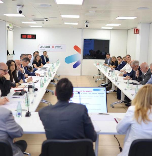 Assistents a la Primera reunió de l'Aliança de Semiconductors i Xips de Catalunya amb Luis Fonseca
