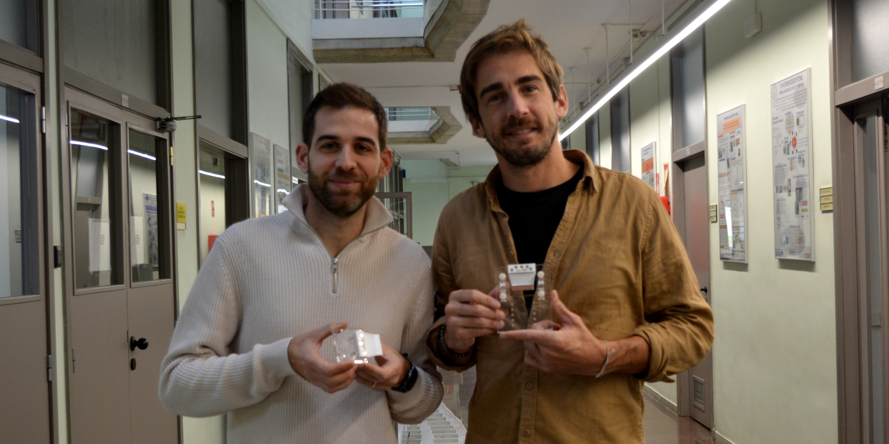 Marcos Duque and Gonzalo Murillo with the prototype