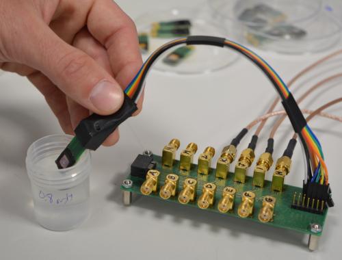 Test with ISFET sensor. | IMB-CNM-CSIC