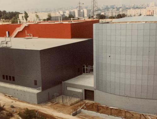 Construcció del CNM i de la Sala Blanca. 1989.