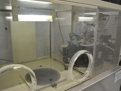 Imagen del interior del equipo Alcatel Gir 160 de Grabado seco