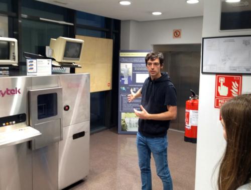 Jordi Antoja en el Espacio Zenon Navarro por una visita de la Semana de la Ciencia 2024
