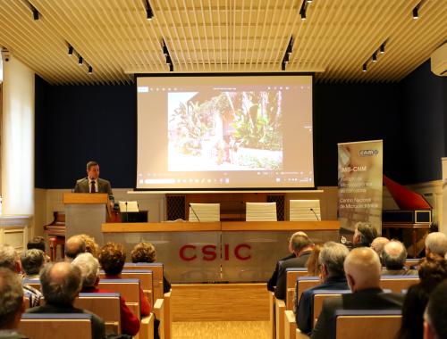 Manuel Lozano, investigador IMB-CNM, interviene en acto de homenaje a Emilio Lora-Tamayo en Delegación del CSIC
