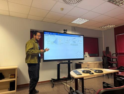 Haowen Hu doing his oral presentation at JPhD 2025