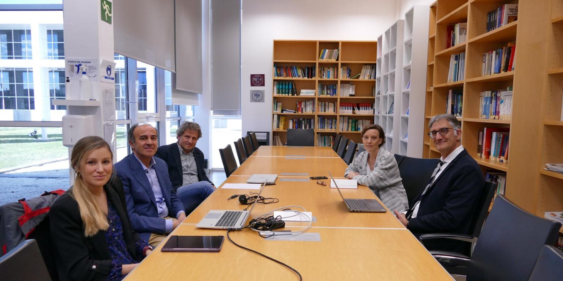 Firma protocolo CSIC e ITAINNOVA, con Luis Fonseca y Ana Castro