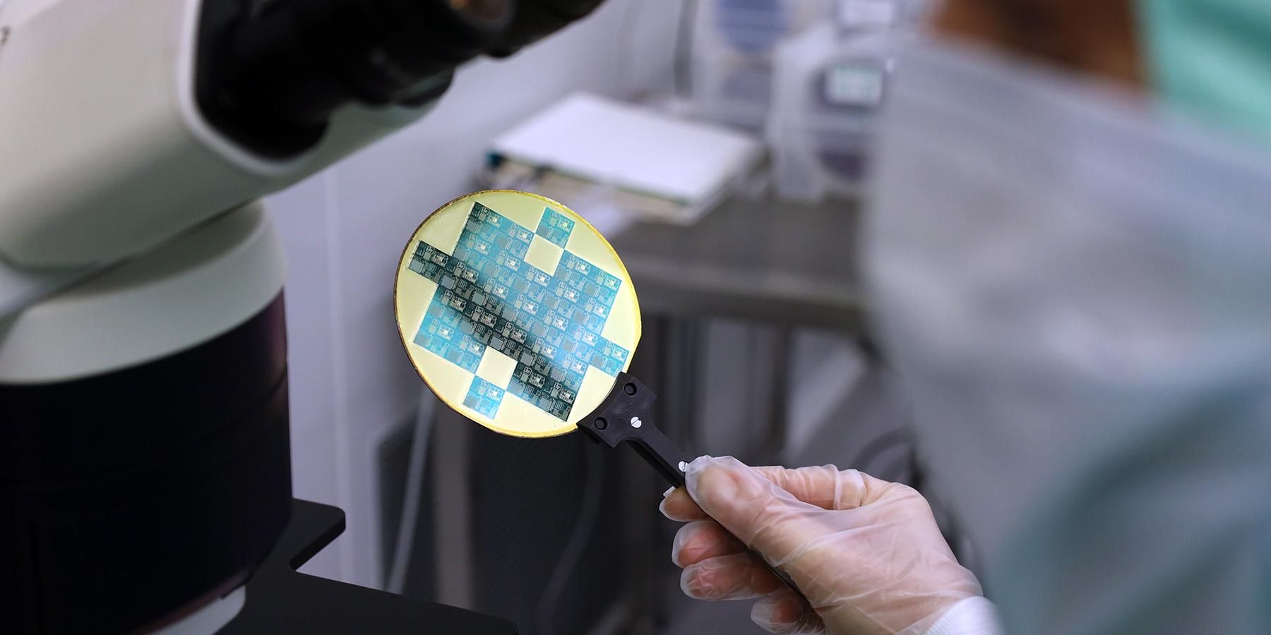 CMOS processed wafer in the IMB-CNM Clean Room