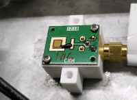 Diodo de carburo de silicio montado sobre una placa de circuito impreso (PCB) personalizada. IMB-CNM