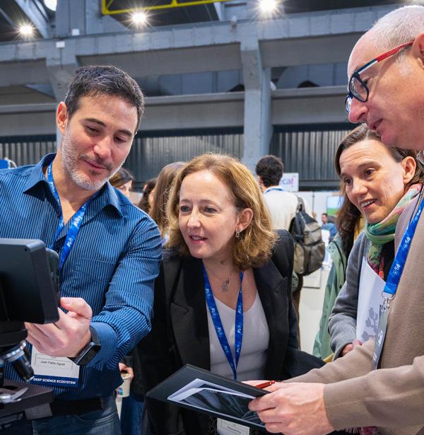 Juan Pablo Agusil, Eloísa del Pino, Ana Castro y Jose Antonio Plaza en el foro Science 4 Industry
